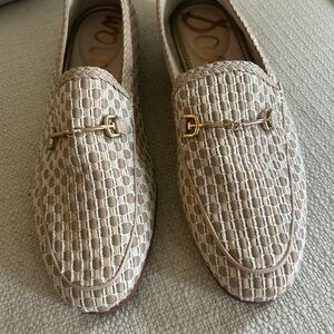Sam Edelman Beige Woven Loafers with Gold Detail